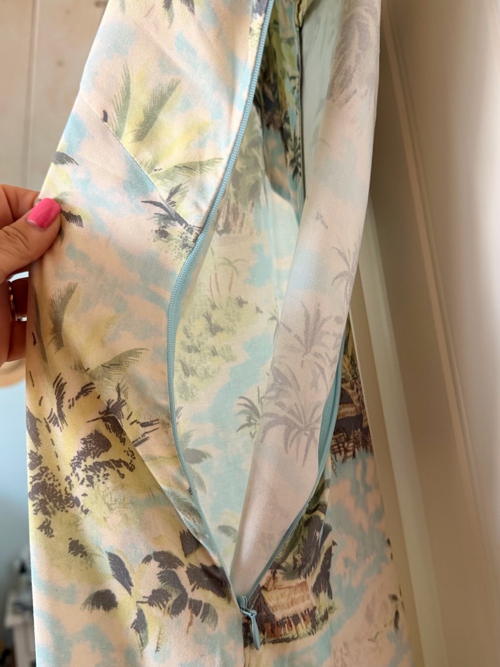 Faherty Tropical Palm Maxi Dress in Light Blue, Green & Cream - Picture 3 of 6
